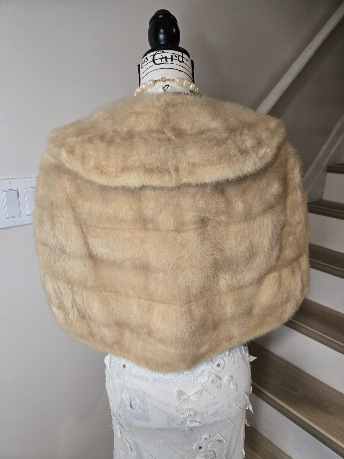 Luxury Vintage Fur Natural Blond Mink Stole Wrap Cape Bolero Formal Bridal Fur