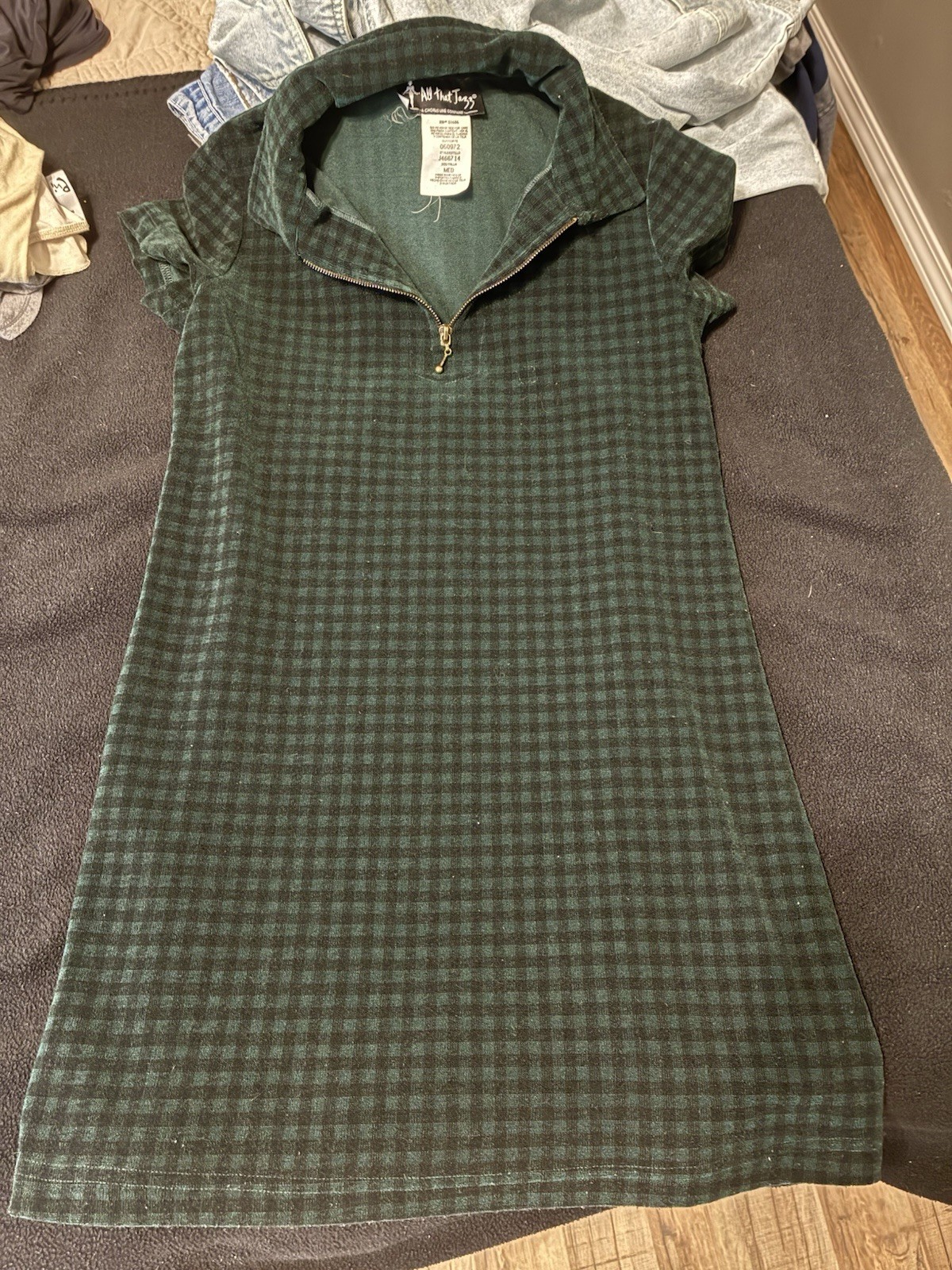 Vintage 90’s Women’s Black And Green Plaid Dress