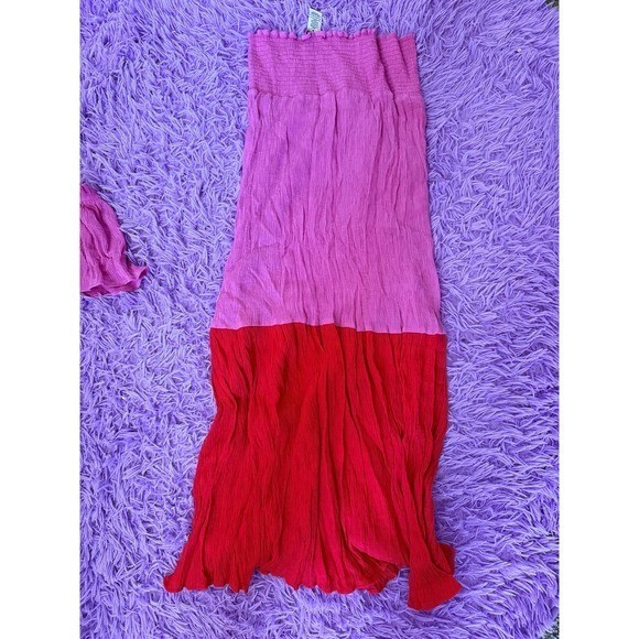 Vici dolls Flying tomato 2 piece skirt and top set pink and red size medium