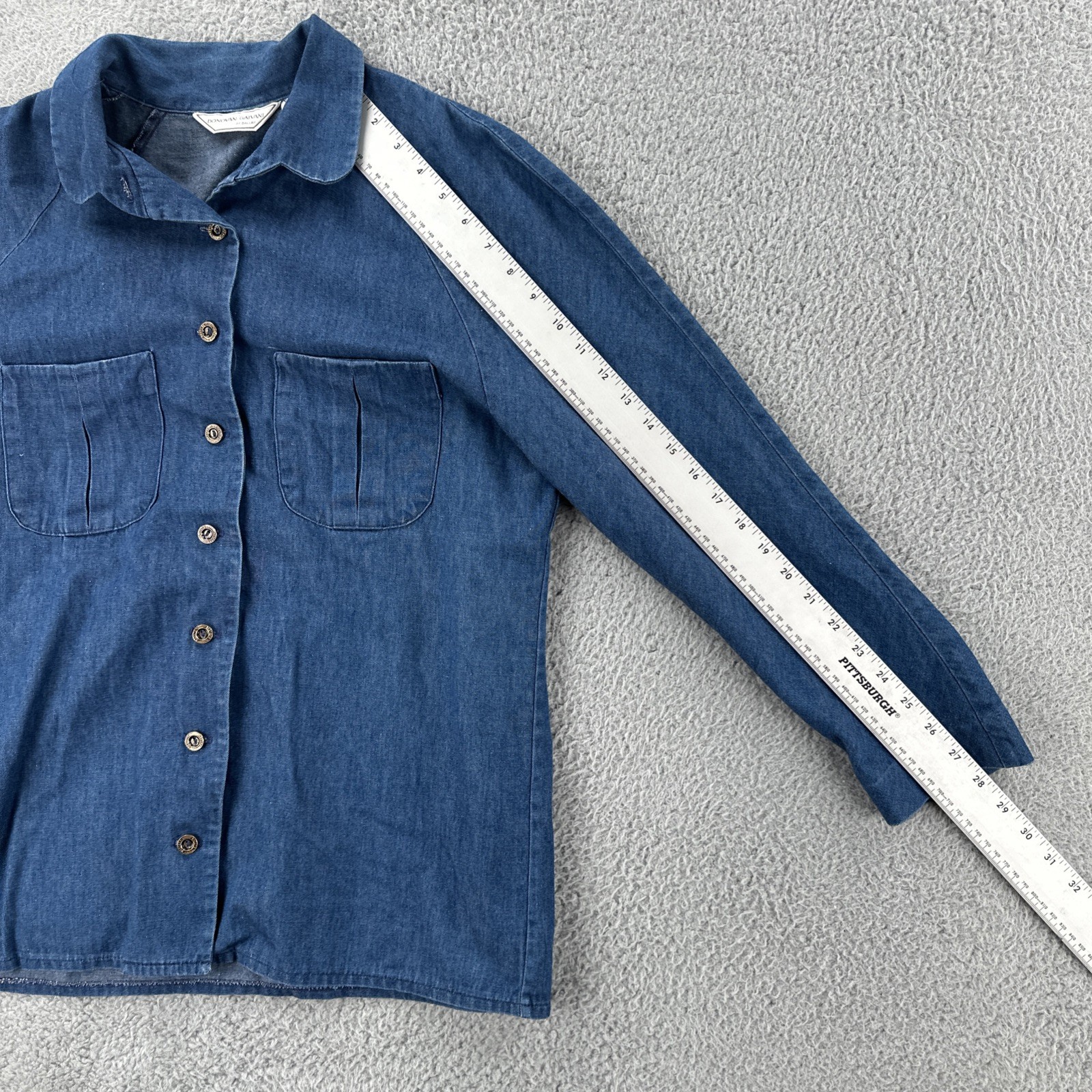 Vintage Donovan Galvani Of Dallas Women’s XL Blue Denim Cowgirl Button Up Shirt