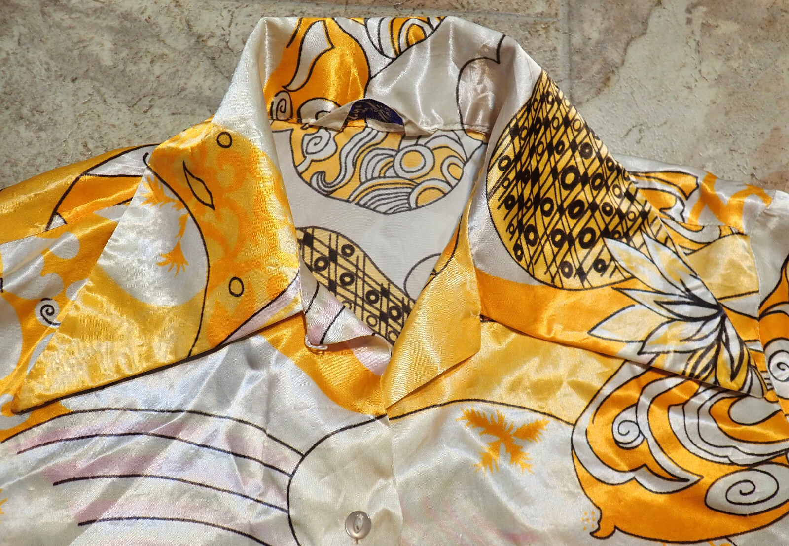 True Vtg 60’s Carole Sue Satin Loop Collar Shirt Women’s M MCM Abstract Art AOP