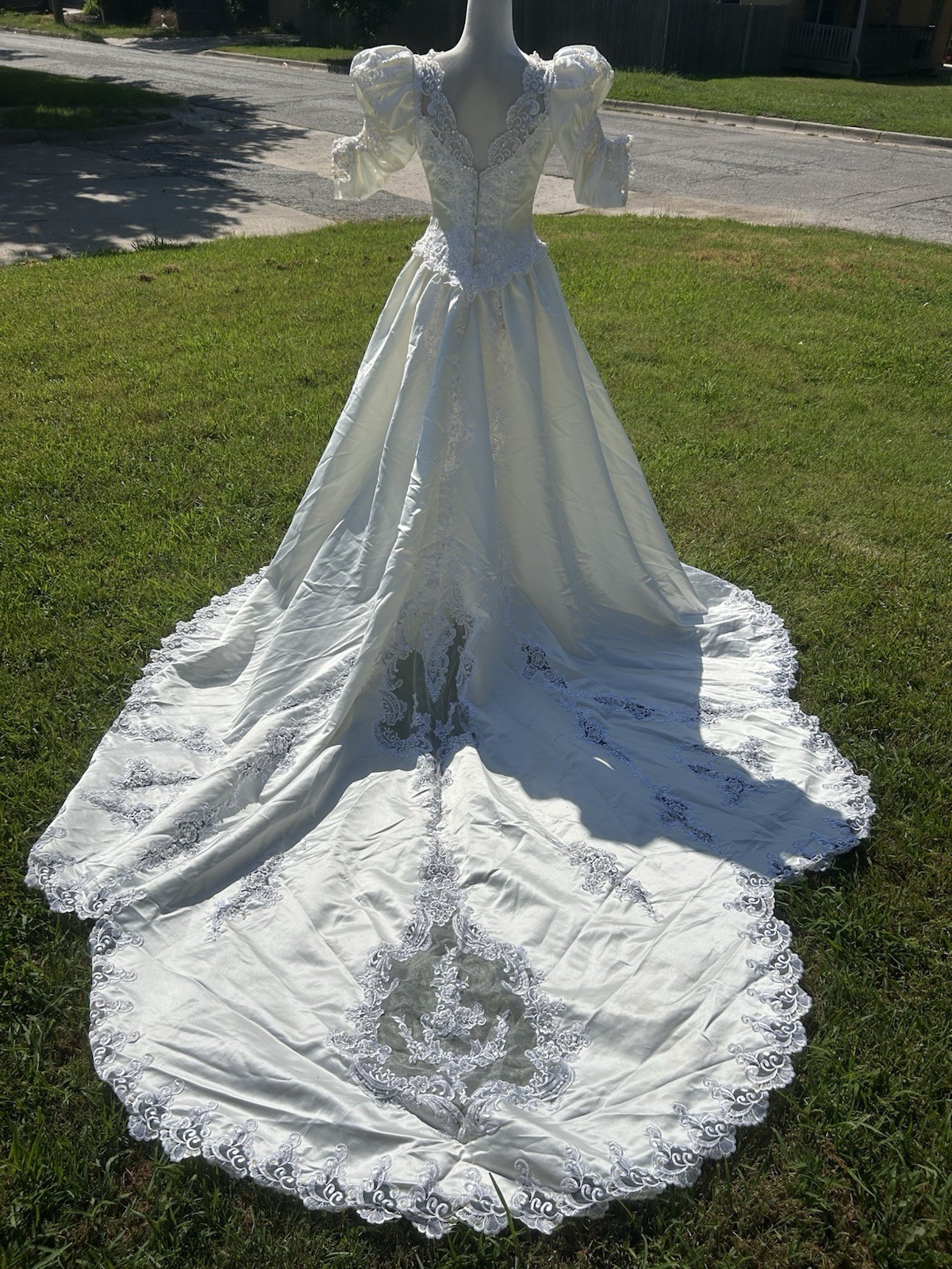 Vtg 80s Ivory Satin Beaded Bride Wedding Dress Short Sleeve Long Train Size 14