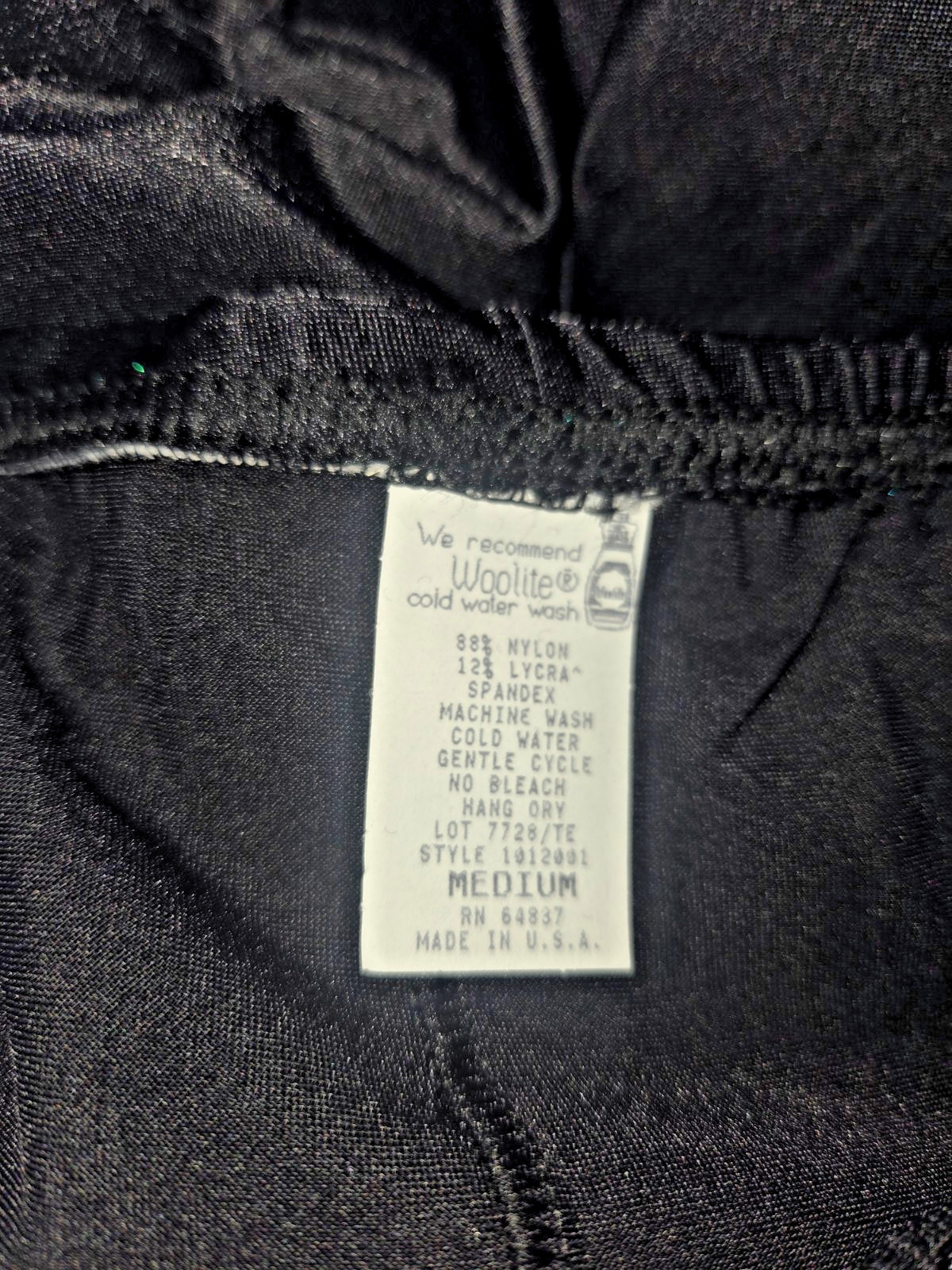 New NOS VTG Instant Replay M Nylon Lycra Bike Shorts Black 120/145 lbs 5’2 / 5’7