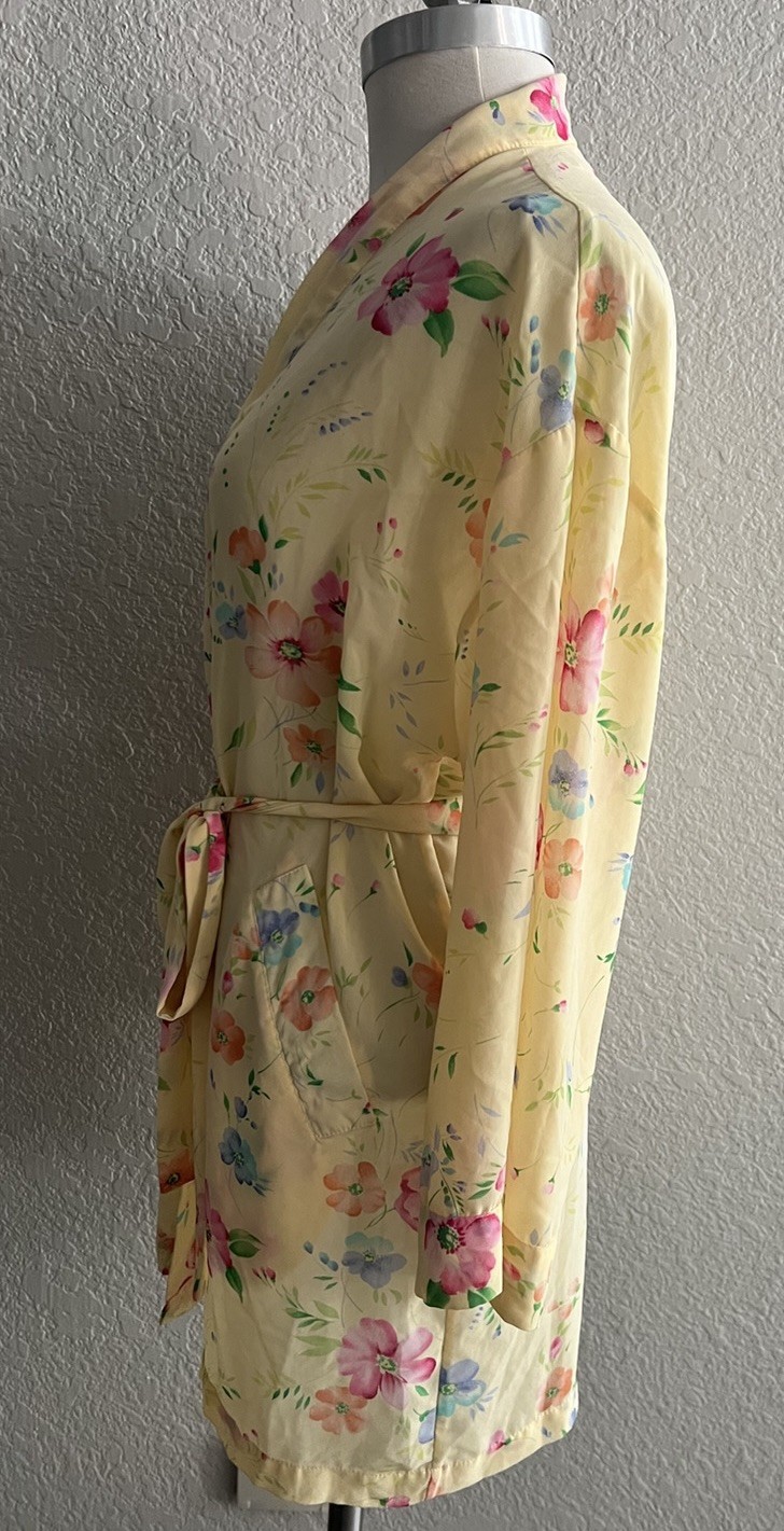 Vintage Victoria’s Secret Robe O/S Sheer Butter Yellow Bright Floral Feminine