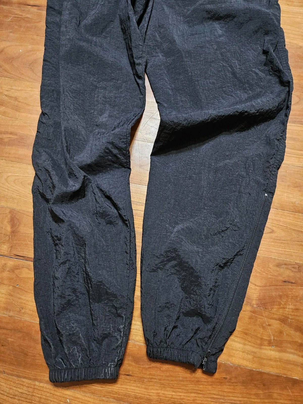 Vintage Nike Track Pants Women’s Sz Medium 8-10 Black 1990s Windbreaker Pants