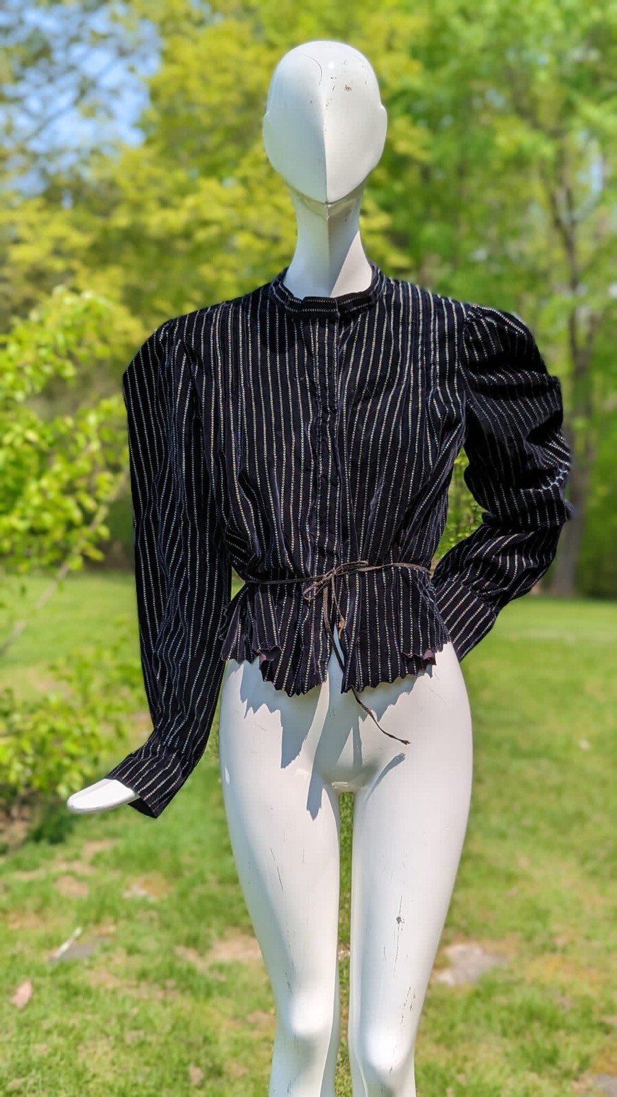 EARLY EDWARDIAN PINSTRIPED VELVET BLOUSE / SHIRT WAIST 