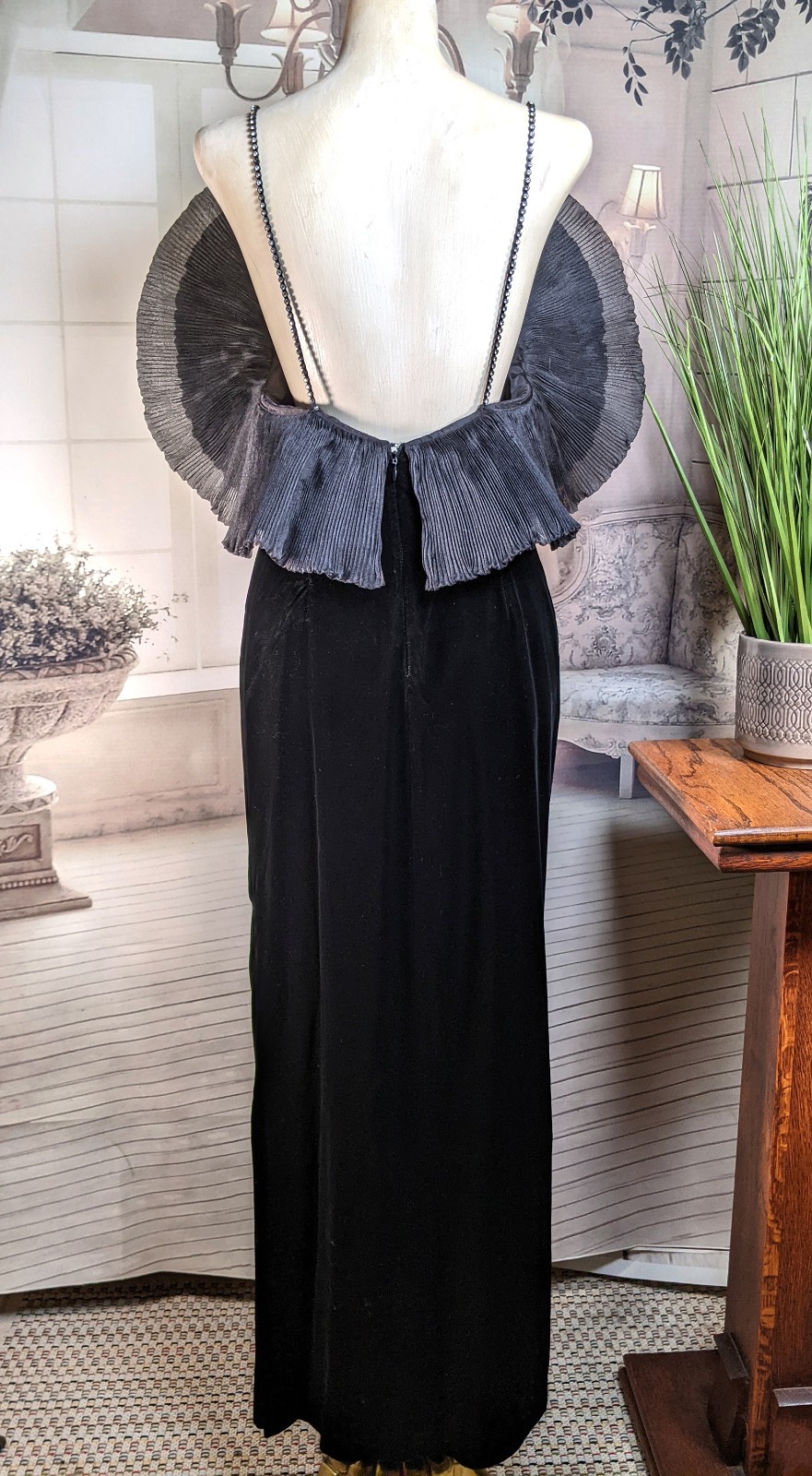 Vintage Nolan Miller Dynasty Collection Couture Origami Black Velvet Gown Sz 8