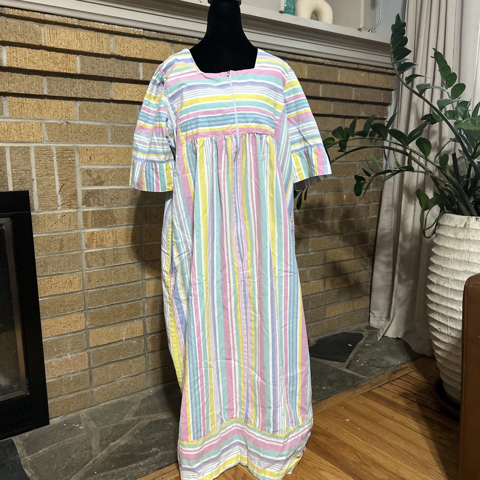 Vtg Lounge Bell Slv Caftan Pastel Striped Maxi Dress Babydoll Airy Modest Sz M