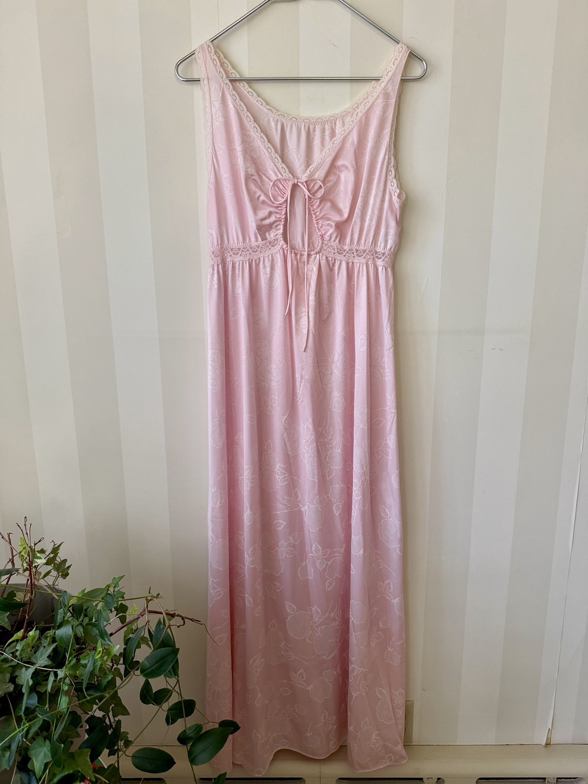 Vintage 1940s Pink Rayon Slip Dress Rose Pattern Lace Key Hole