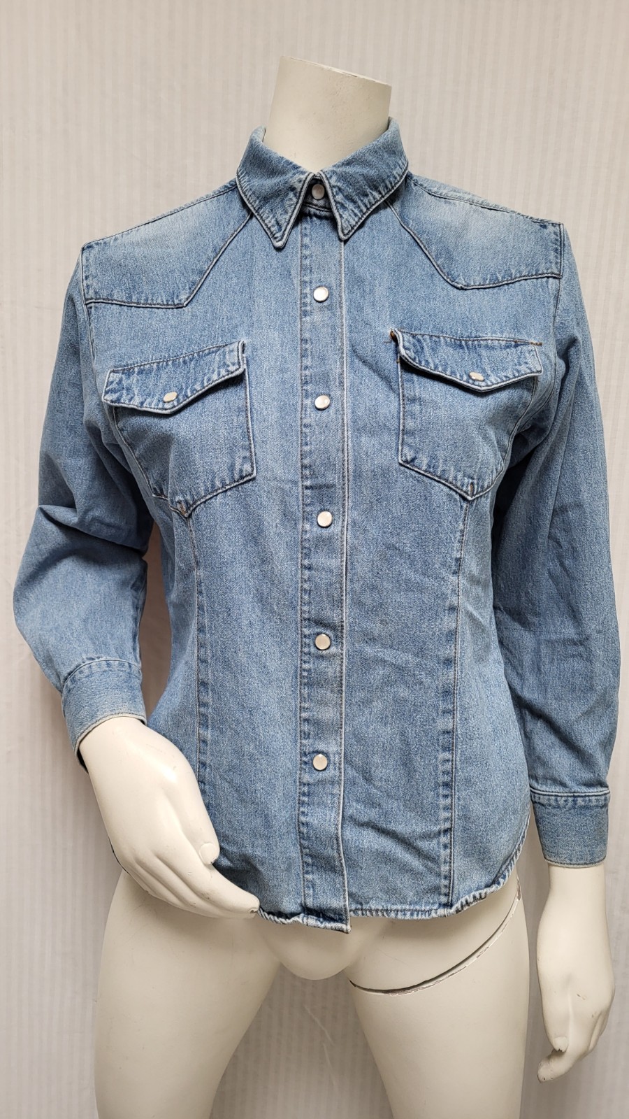 Vintage Made in the Shade Pearl Snap Denim Western Shirt – Size M