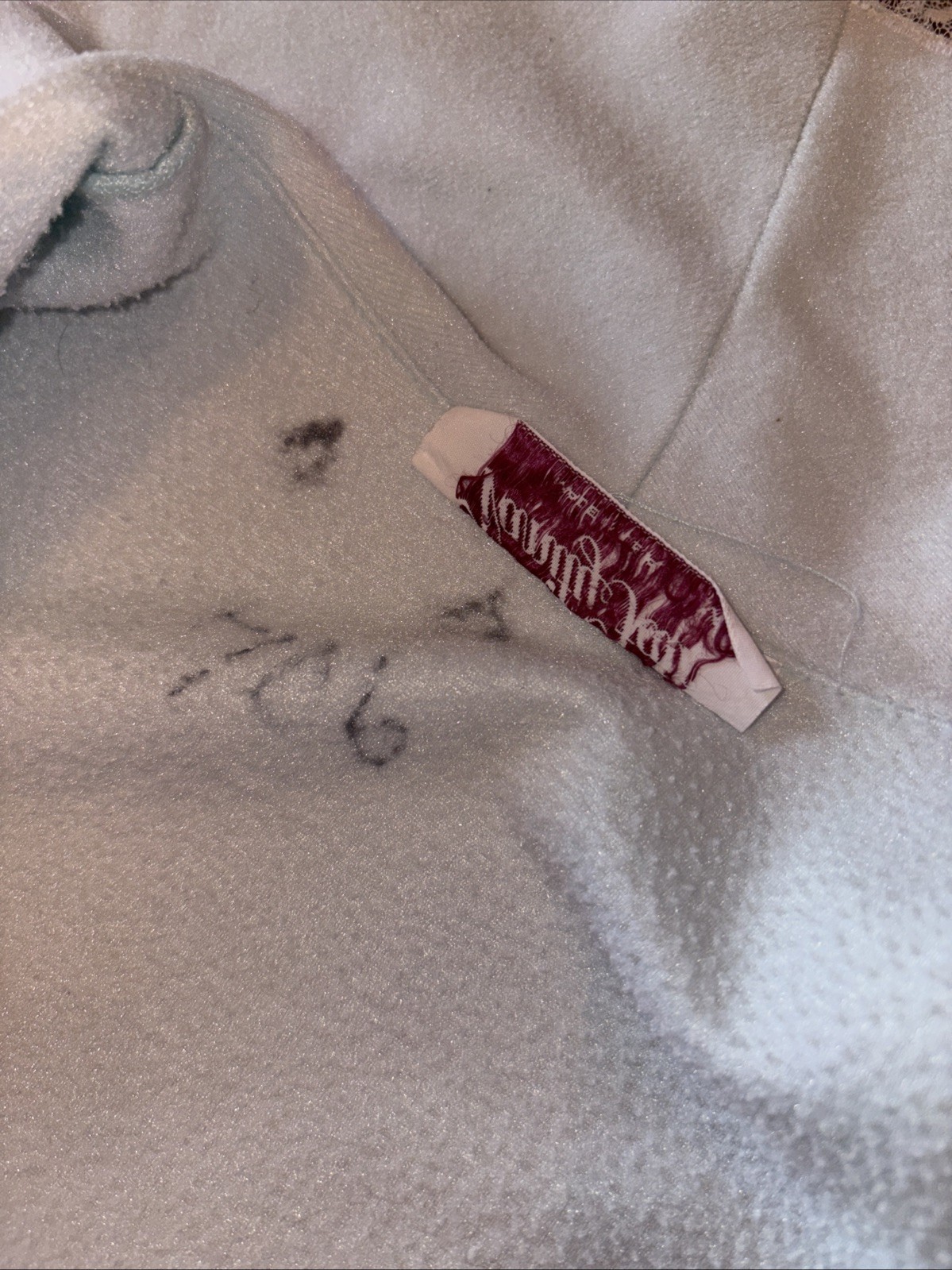 Vintage Vanity Fair Soft Sea Foam Embroidered Robe Ruffled Trim Belt Pockets M