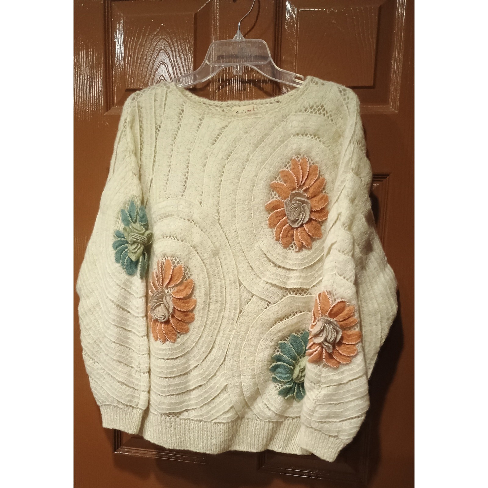 Lim’s Mohair Sweater Women Large Cream 3D Floral Applique *Vintage* Art to Wear