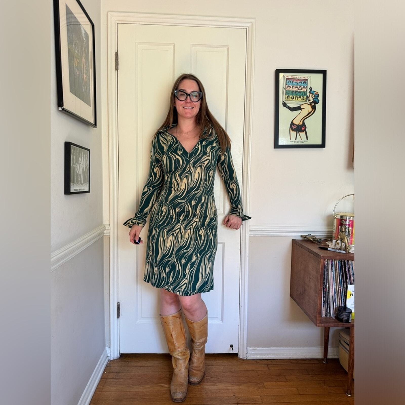 70s Vintage Diane Von Furstenberg Green and Cream Paint Swirl Dress