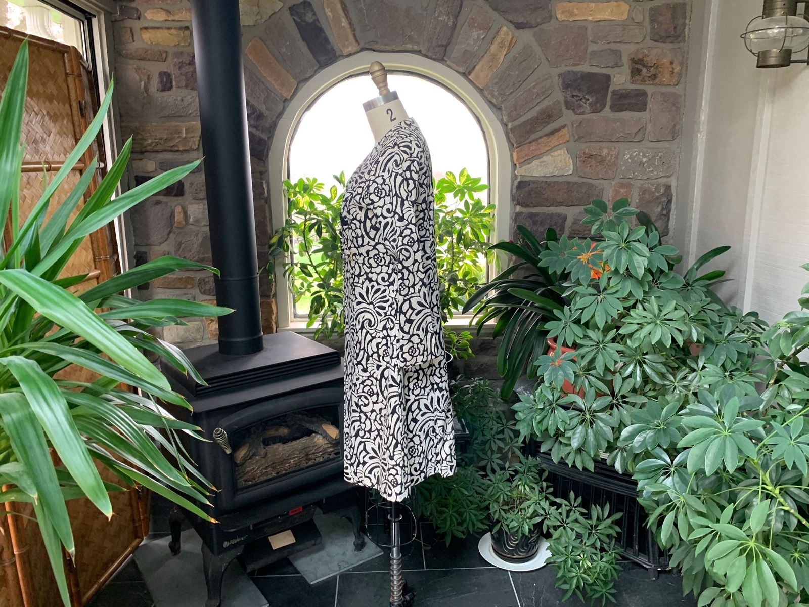 Vintage 1960s Black and Ivory Lightweight Swing Coat Abstract Design