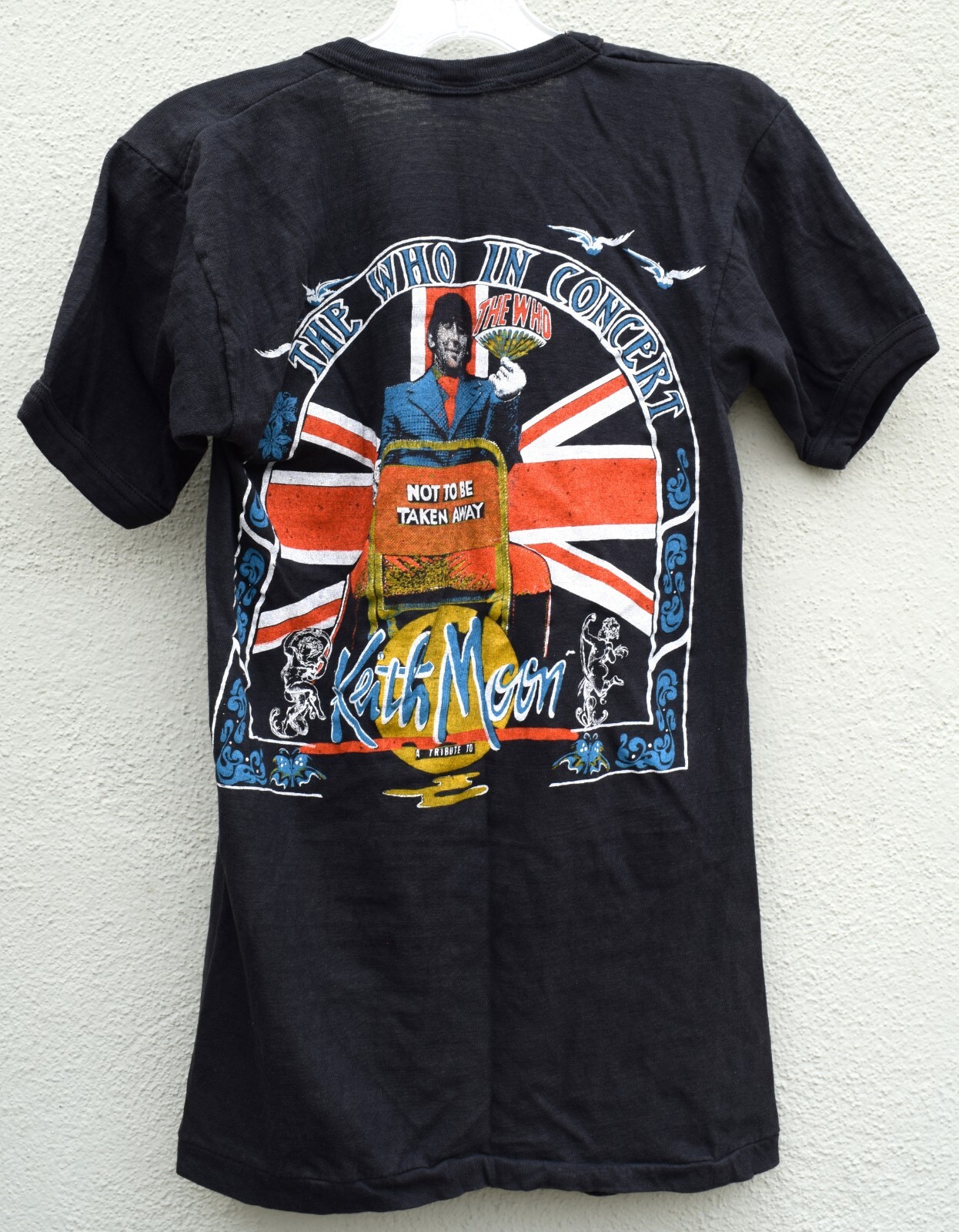 Vintage THE WHO Live 1980 Keith Moon Tribute Concert Graphic T-Shirt Band Music