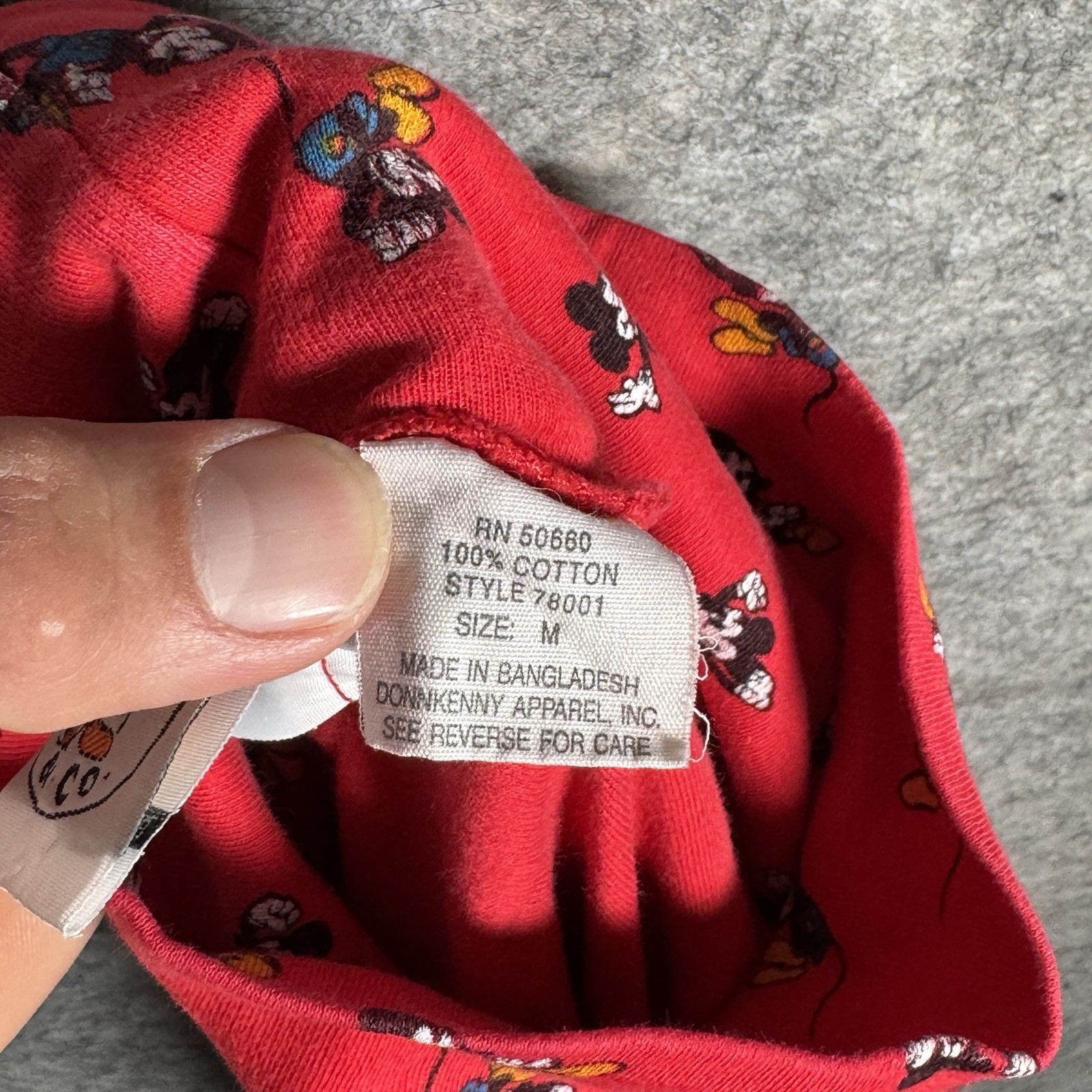 Vintage Womens 90s Mickey & Co Red AOP Mickey Mouse Turtleneck Shirt Sz M 20×24