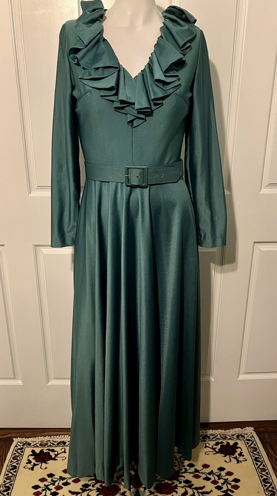 Vintage 1970s PLW Ruffle Trim Emerald Green Nylon Maxi Dress Matching Belt XS/S