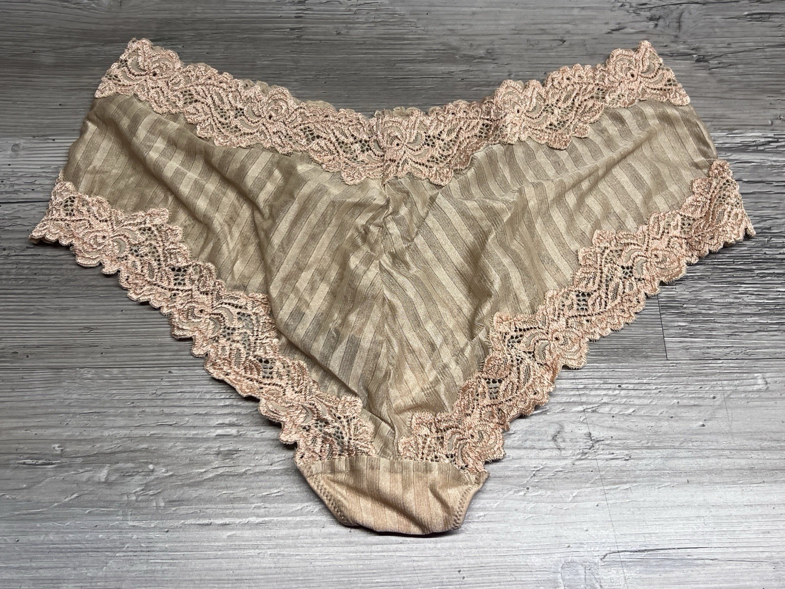 Vintage Whimsy Sheer Bikini Hip Hugger Panties 8 XL Beige Lingerie Lace Trim #1