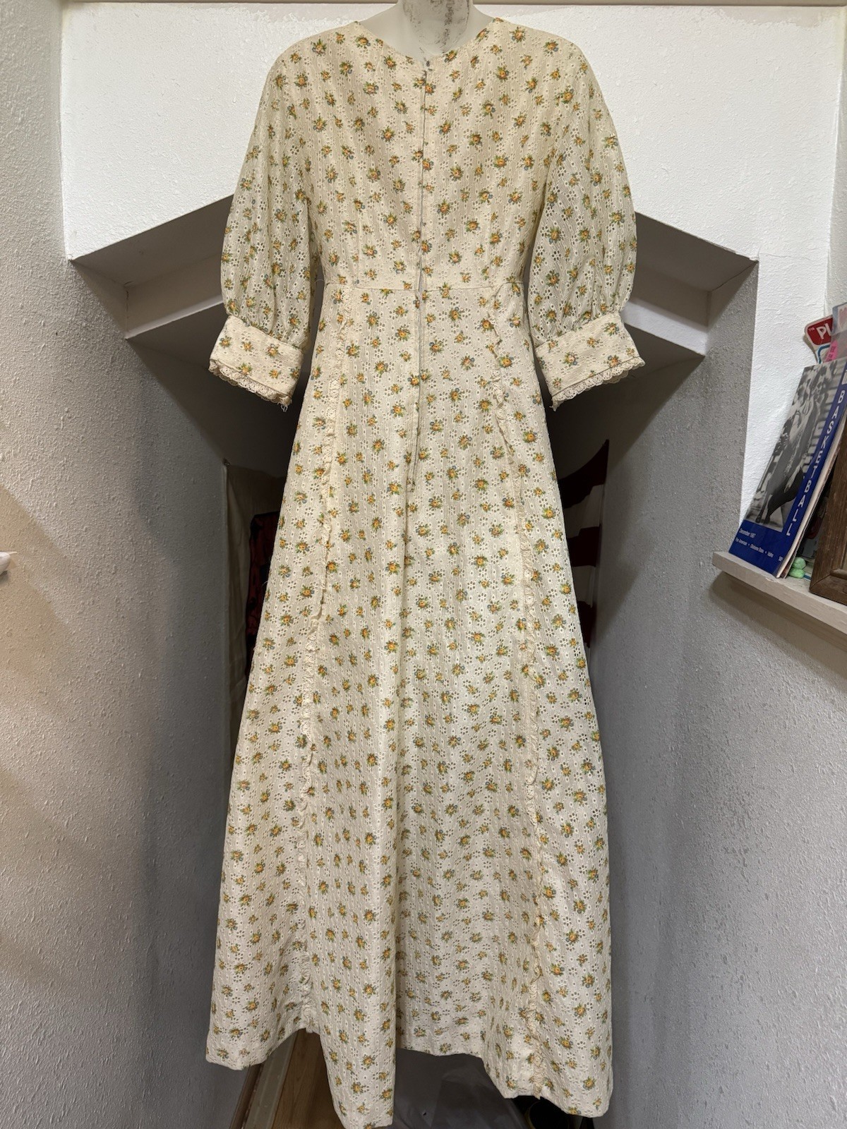 FABULOUS VTG Homemade Dress Floral Lace Cottage Core Prairie SMALL High Waist