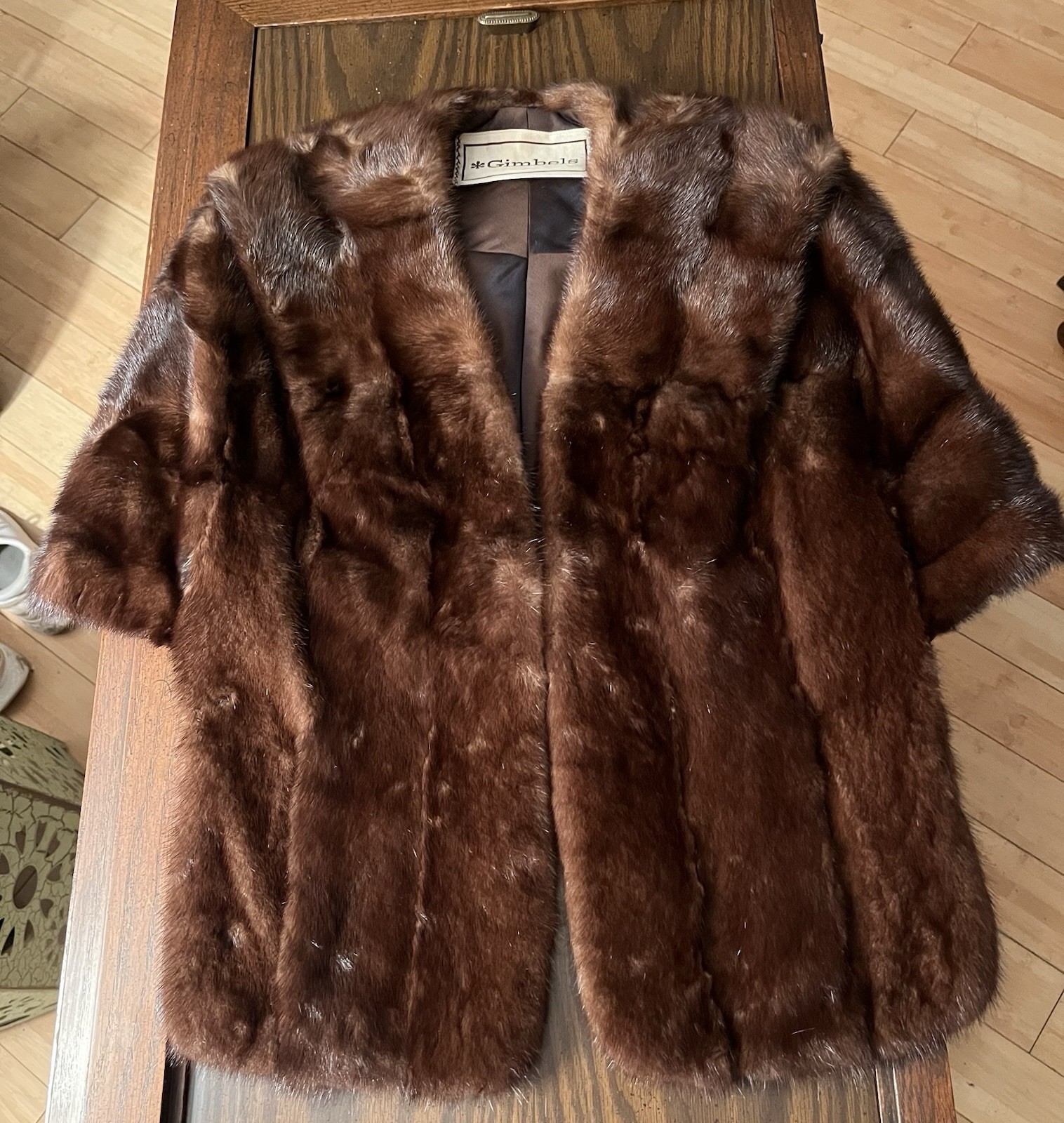 Vintage 60’s GIMBEL BROTHERS Brown Mink Cape Stole Wrap Excellent Condition
