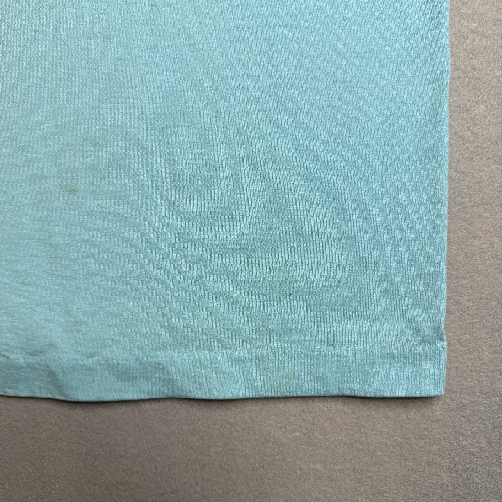 Vtg 80s 1988 Screen Stars Reno Tahoe Bunny Rabbit Blue Cotton Shirt Size Large