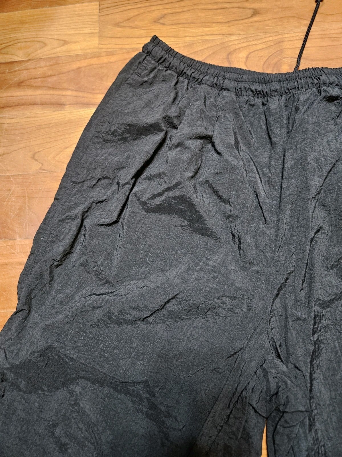 Vintage Nike Track Pants Women’s Sz Medium 8-10 Black 1990s Windbreaker Pants