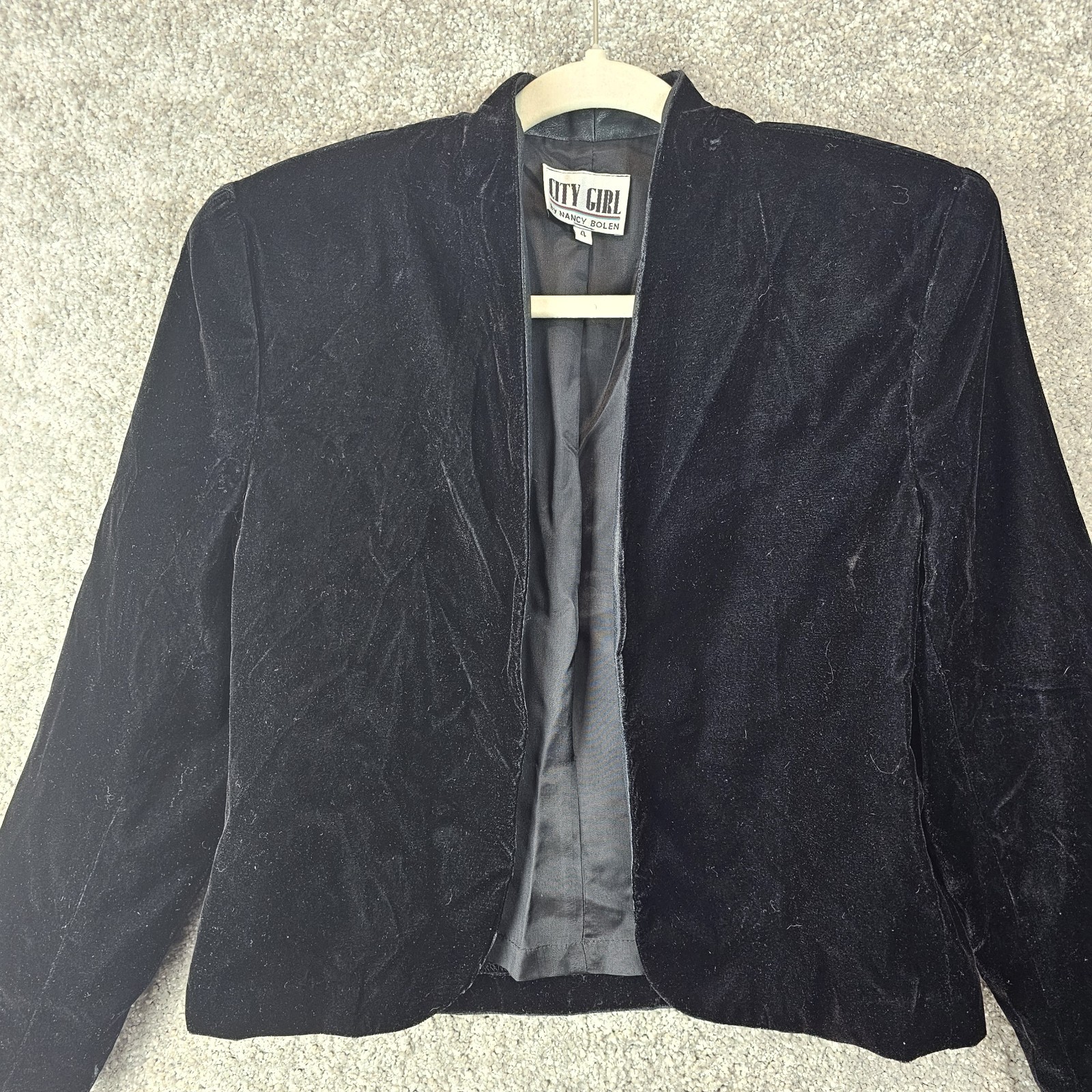 City Girl Velvet Vtg Jacket 4 Black Whimsygoth Witchy Whimsical Shoulder Pads