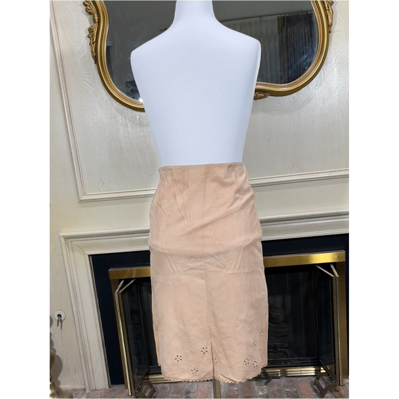 The Wrights Vintage Skirt Size 6 Tan Suede Boho Coastal Grandmother Western