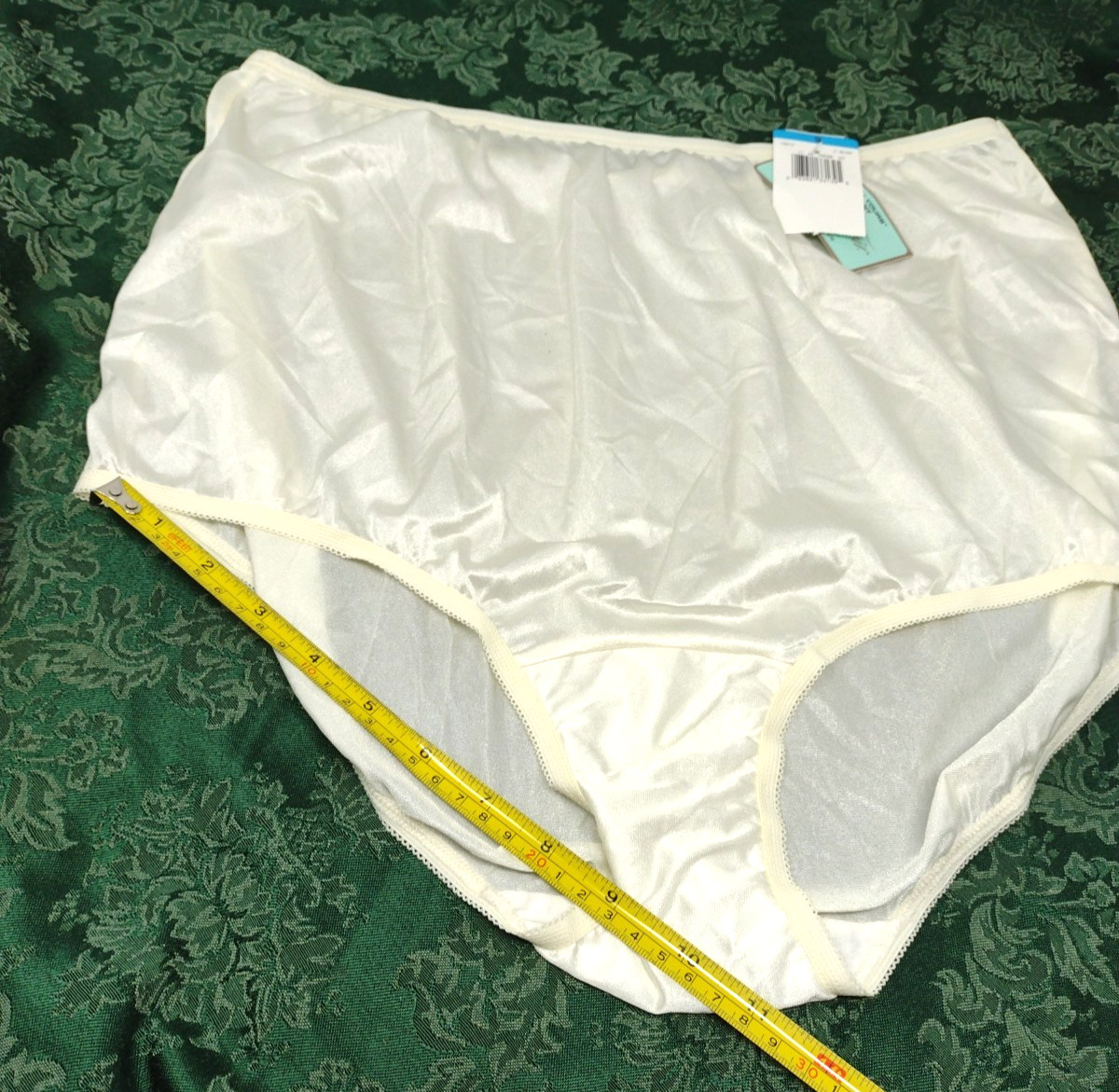 VTG NWT VANITY FAIR Granny Panties Brief Satiny Nylon Ivory Size 9 2XL NEW