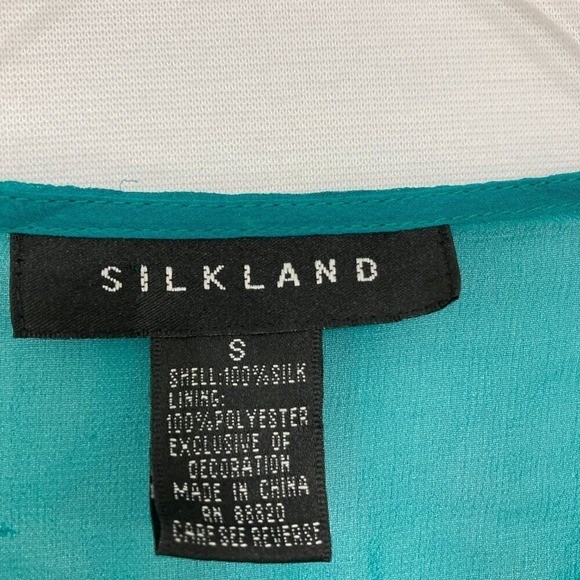 Vintage Silk Land Size Small Teal Embroidered Beaded Flare Sleeve Fairy Blouse