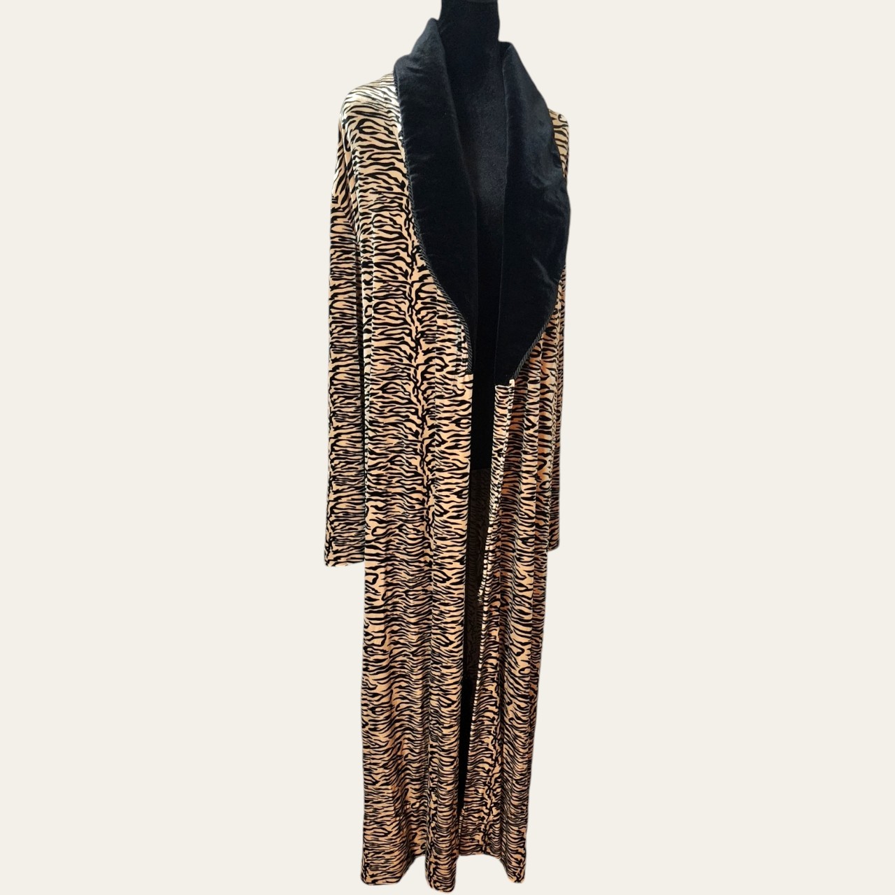 Vintage 70s/80s Diamond Tea Velvet Zebra Print Robe Sz XL