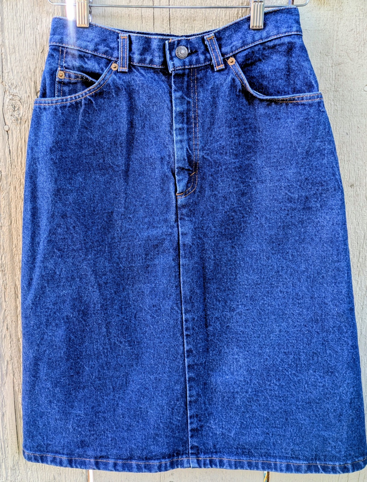 Vintage 1986 Levi’s White Label Dark Denim Skirt Made in USA 26” Waist