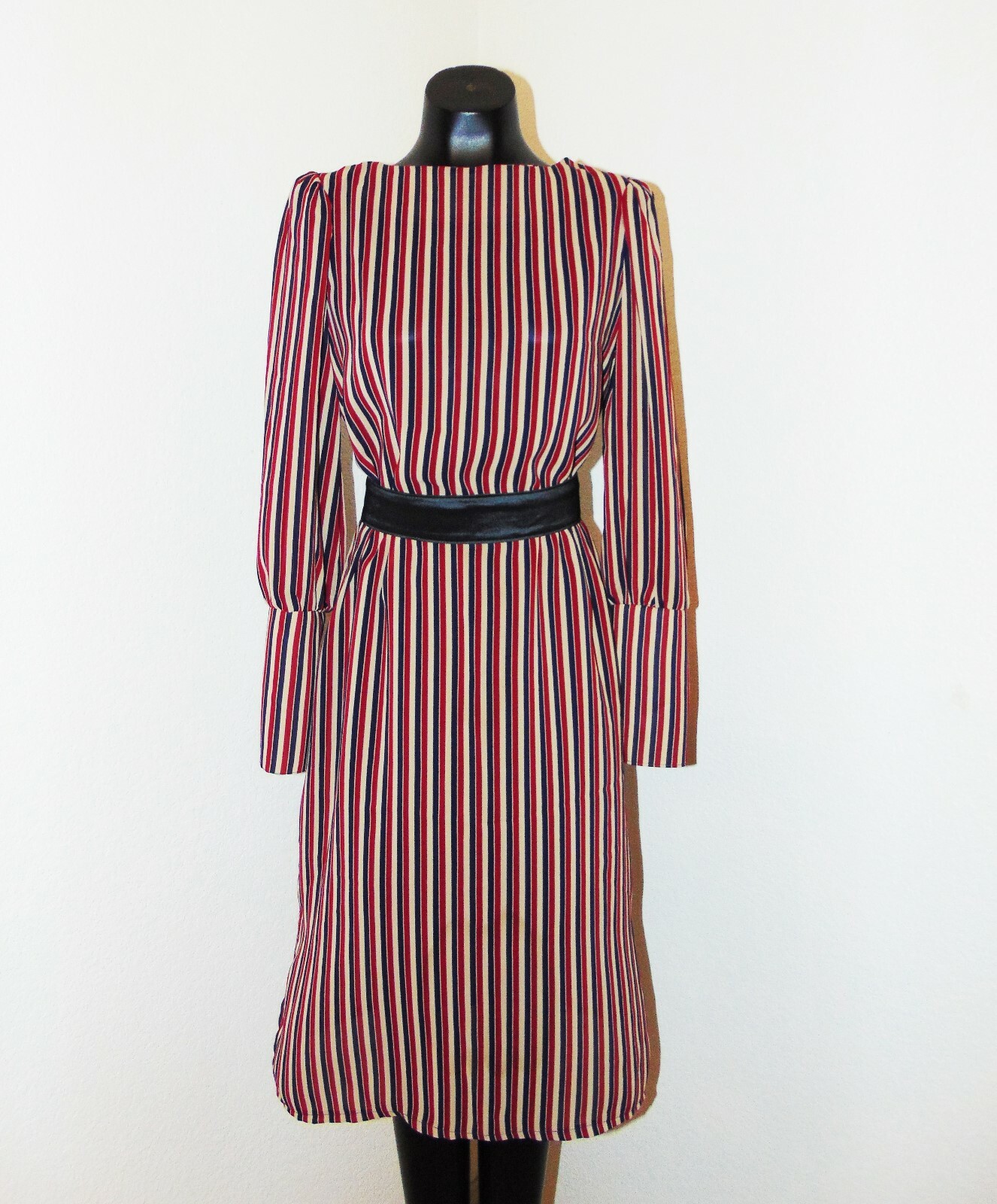 Vintage 1980s Striped Design Dress by Ragtime in sz 9/10