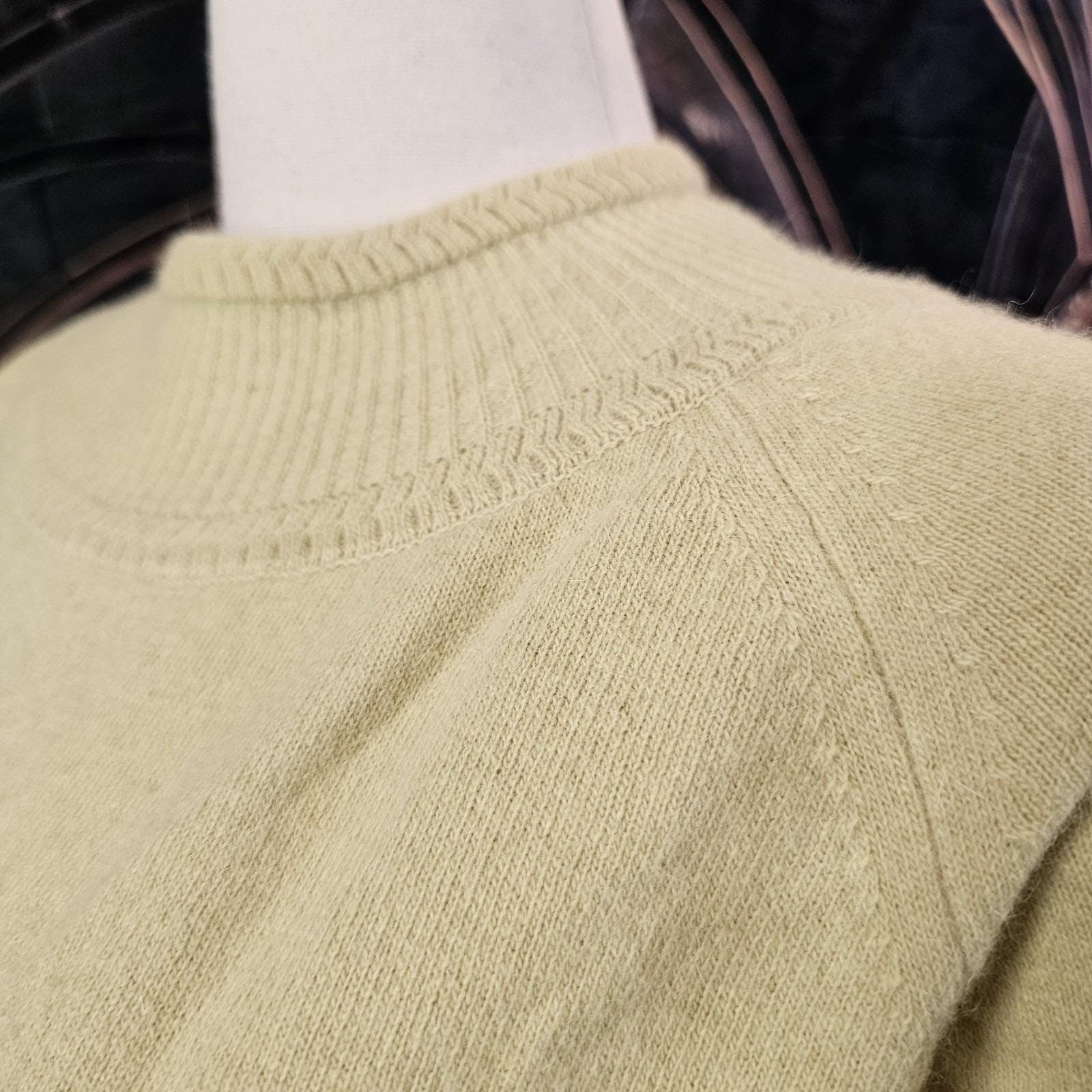 Vintage 1960’s Sweater Pullover Citron Green Yellow Garland Dreamspun Knit 60s
