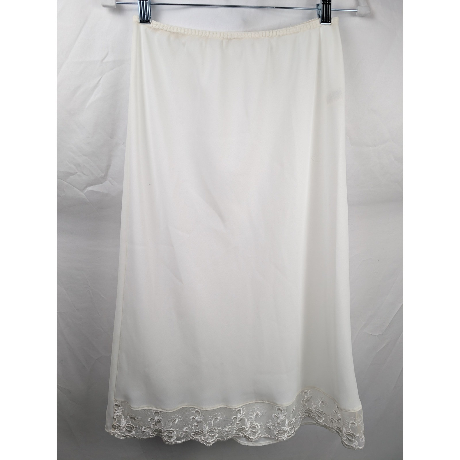 Vintage 80s Satin Lace Trim Half Slip 28″ Skirt Size M White Elastic Waist Retro
