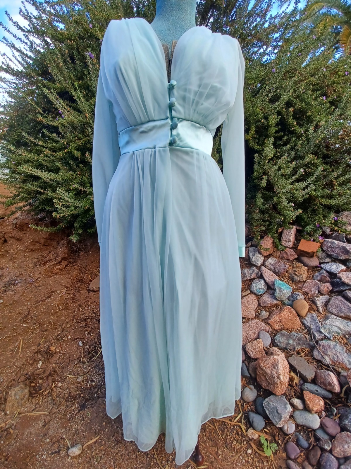 Vintage Sea-Green Hollywood Siren/Goddess Peignoir/Gown Set by Gossard Artemis