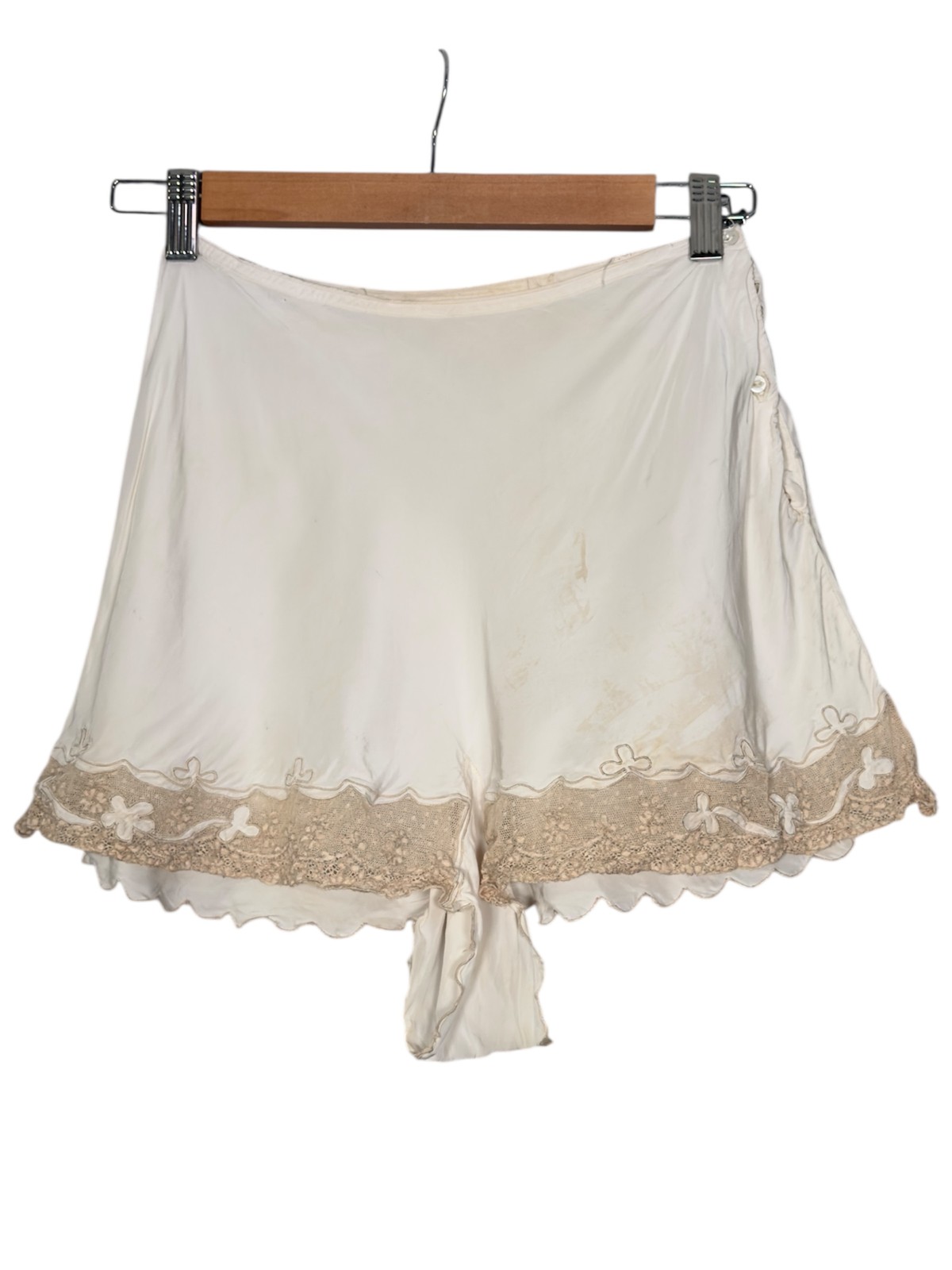 1930s Vintage/Antique Cream Silk Tap Pants/Step Ins With Lace Trim – Size XS