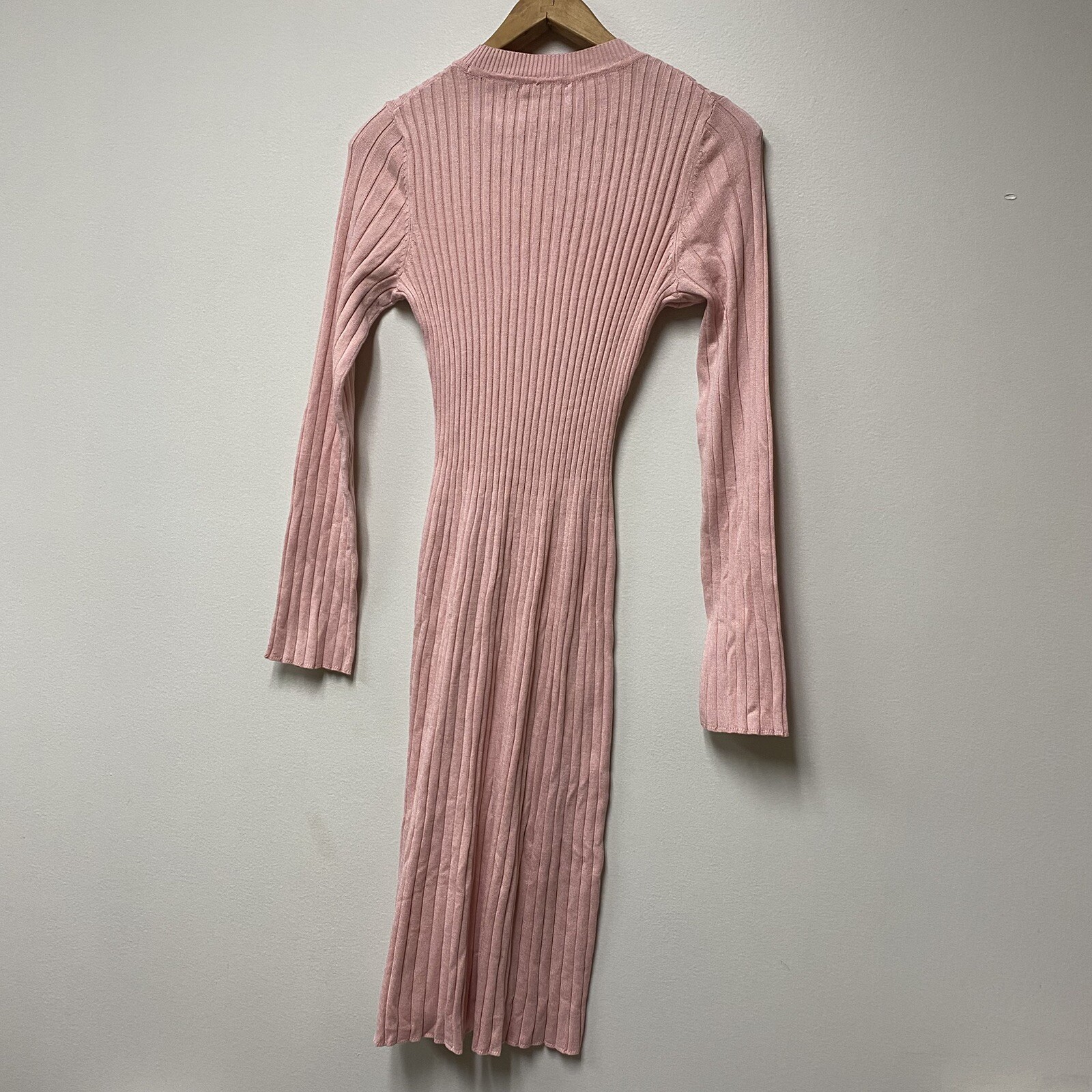Free Assembly Womens Pleated Sweater Dress Pink Long Sleeve Medium NWT