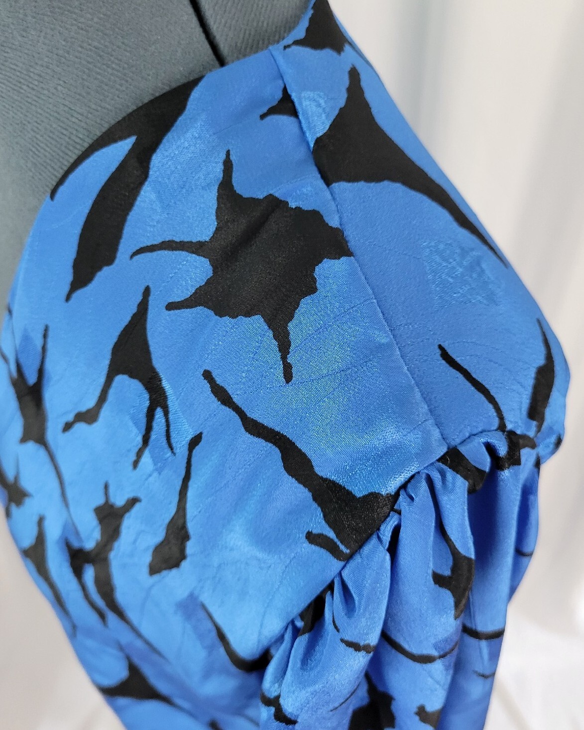 Vintage Blue & Black Dress w Wrap/Peplum Bodice Size L?