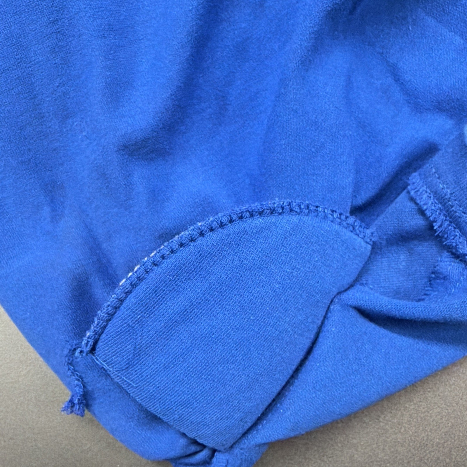 Vintage 90s Puff Paint Fashion Fruit T-Shirt Blue Painted Jewels Shoulder Pads