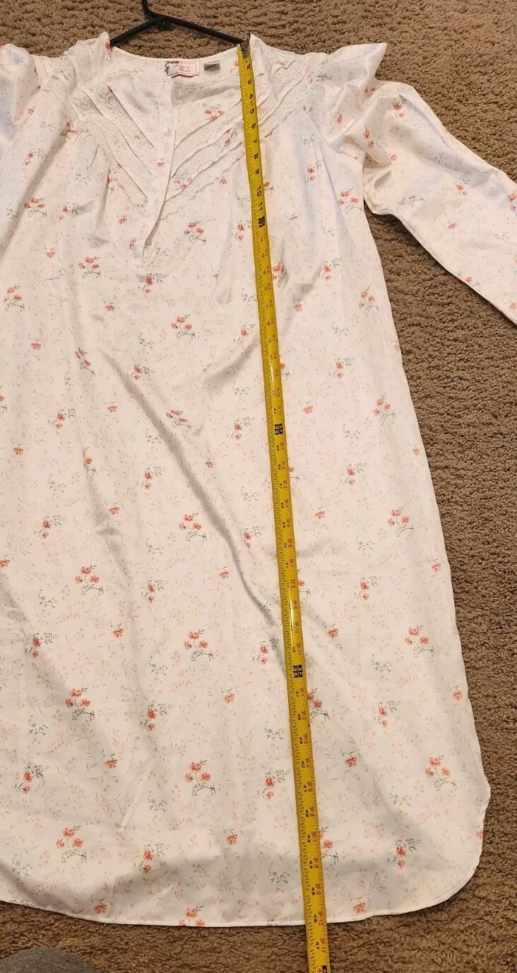 Vintage Satin Light Fleece Lined Nightgown by Rosa’s Closet, Size Large, NEW 46″