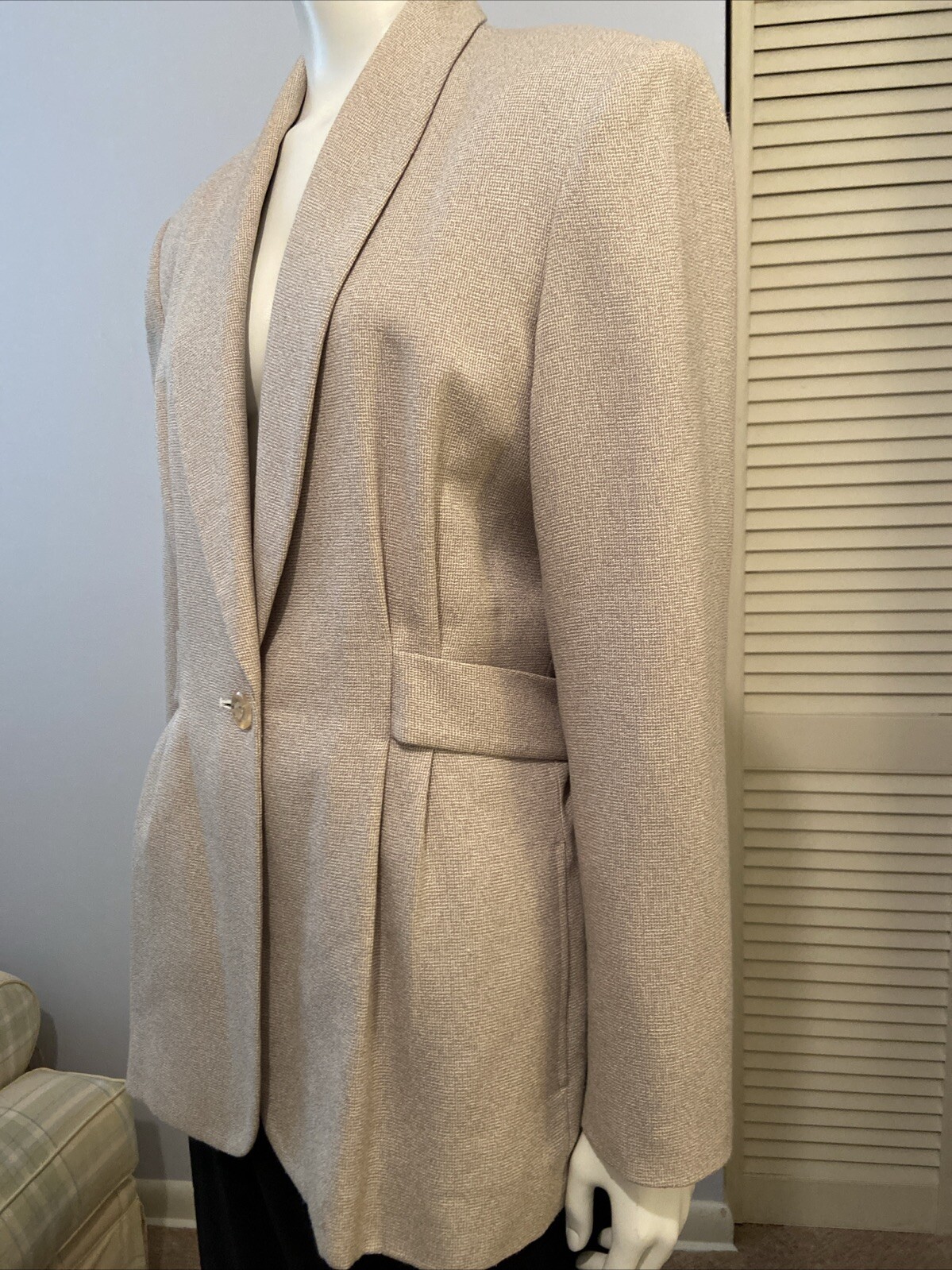 Vintage Larry Levine Beige Chic Jacket 1 Button Pleats Pockets Belt Detail Sz 10