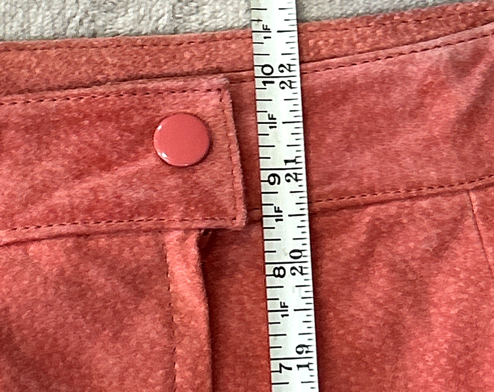 Vintage 1980’S CHIA Suede and Leather Woman’s Size 10/ 26 Inch Waist Length 22