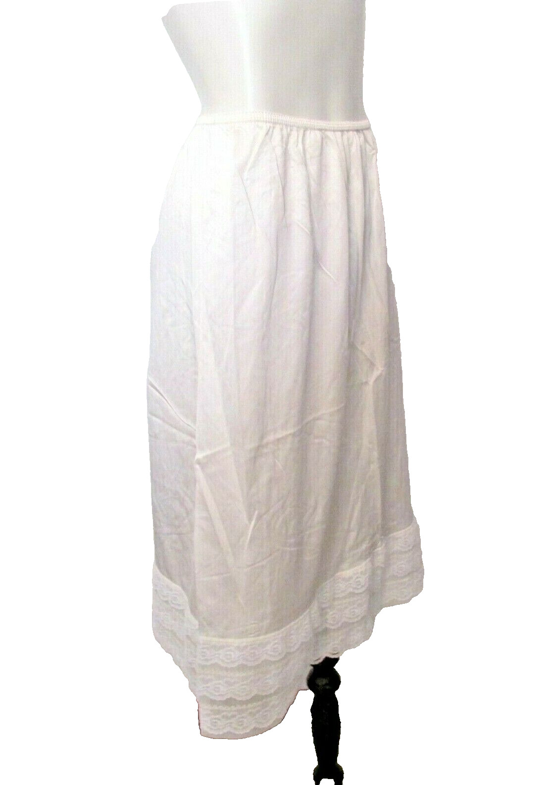 Sliperfection 663 Nylon Tricot Non-Cling Half Slip Petticoat M 27/29 Waist USA