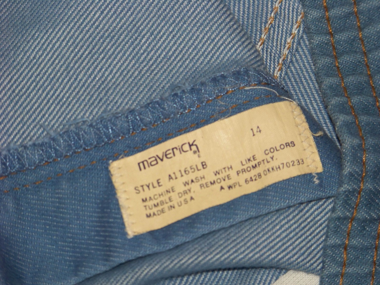 Vintage Lady Maverick Jeans – Size 14 (28″ Inseam) – Style A1165LB – Blue