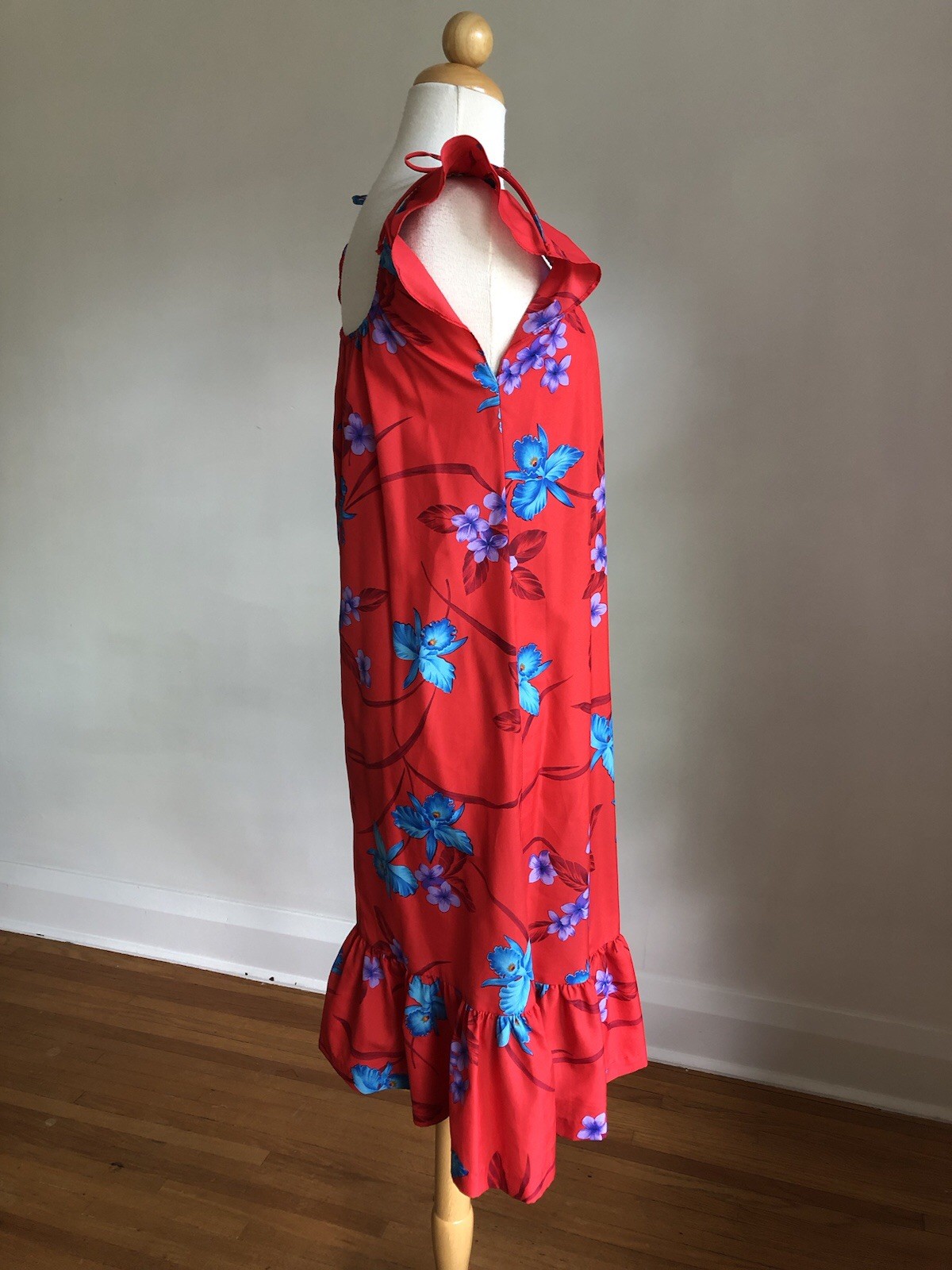 ADORABLE VTG ROYAL HAWAIIAN Made In Hawaii Red Floral Tropical Aloha Sundress 6