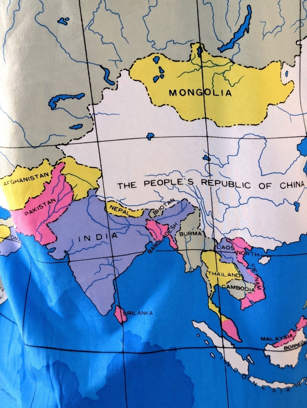 Vtg 70s Disco Shirt King James Novelty Print World Map Topography Cartography S