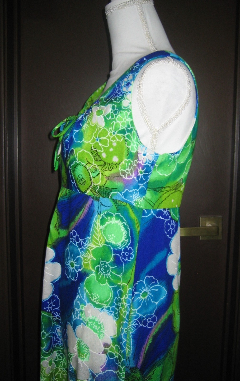 Vintage 1960s Penneys Hawaii Maxi Dress Hawaiian Print Size Small Excellent Cond
