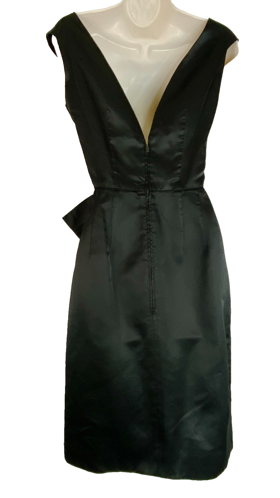 Vintage 1950s black silk dress XS sleeveless knee length formal midi knee bow
