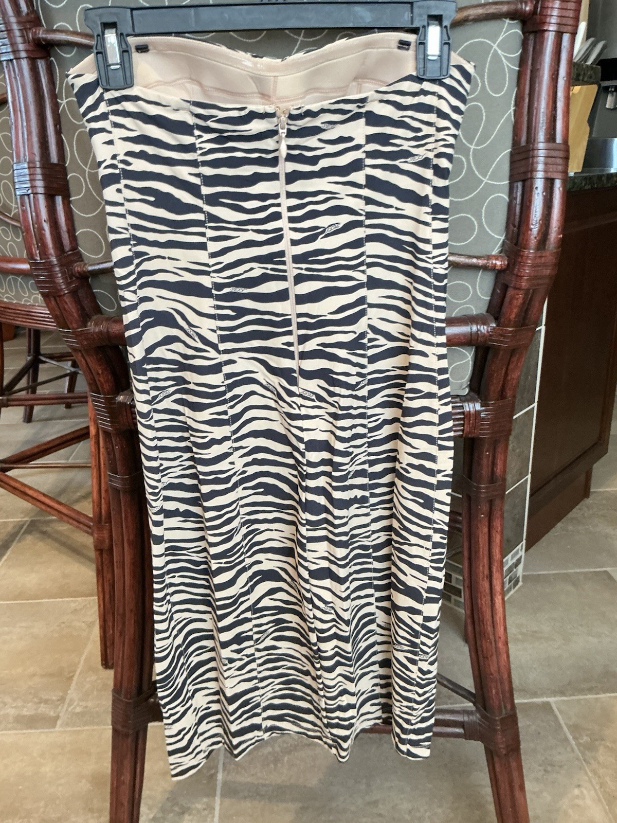 Cache “Very Sexy” Dress, Strap/Strapless Size Medium NWOT